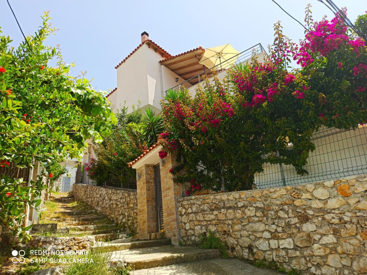 Bourbos Summer Rooms Himarë Dış mekan fotoğraf